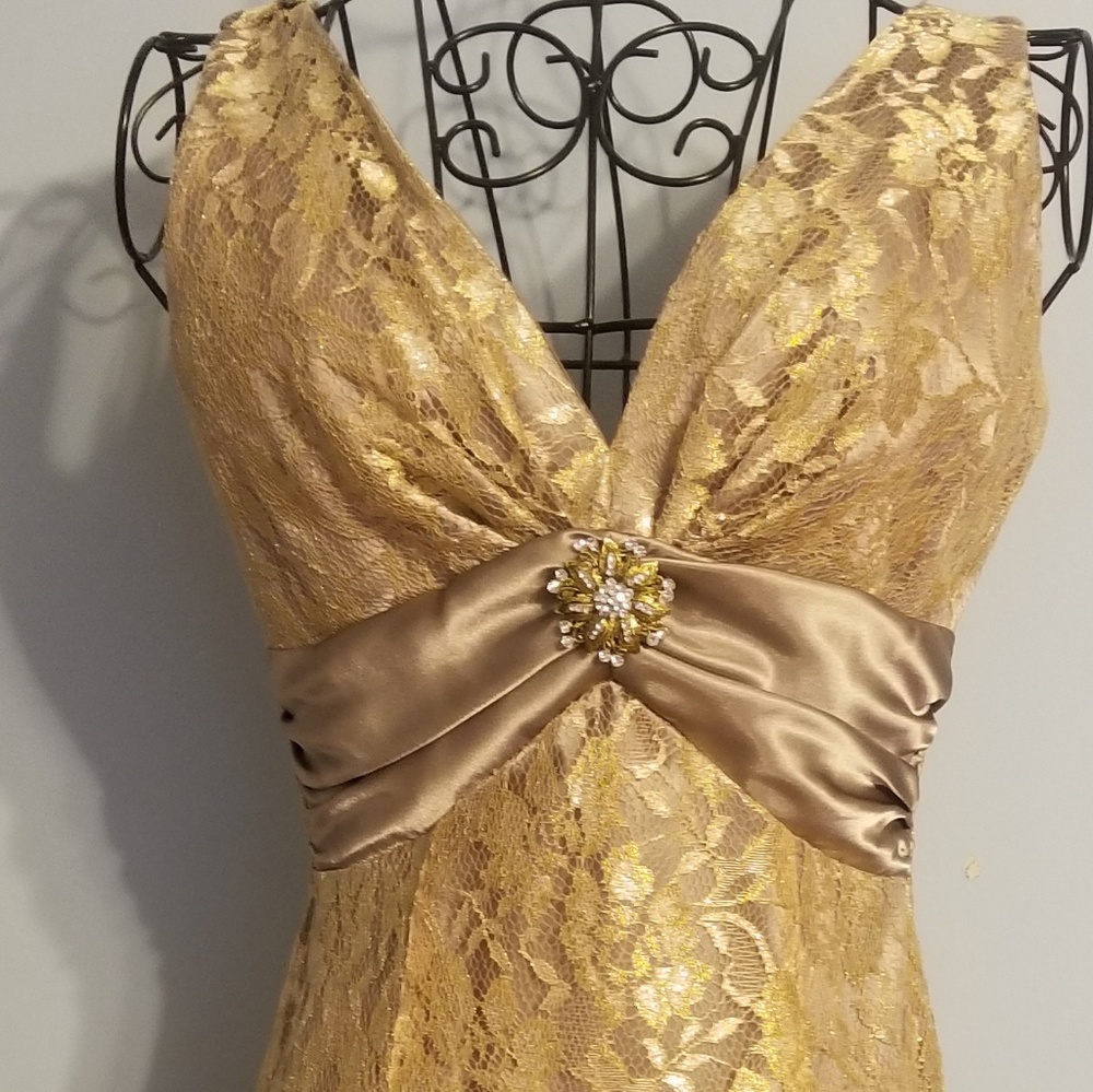 Gold lace